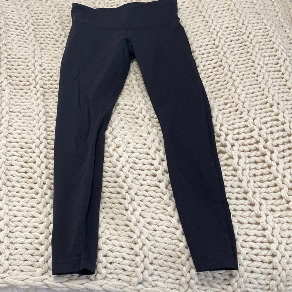 Lululemon leggings size 8